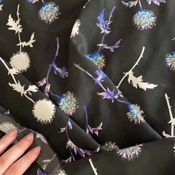 Kenzo Paris / dandelion print silk flutter sleeve Floral crop  Top 44 xl - Picture 5 of 10